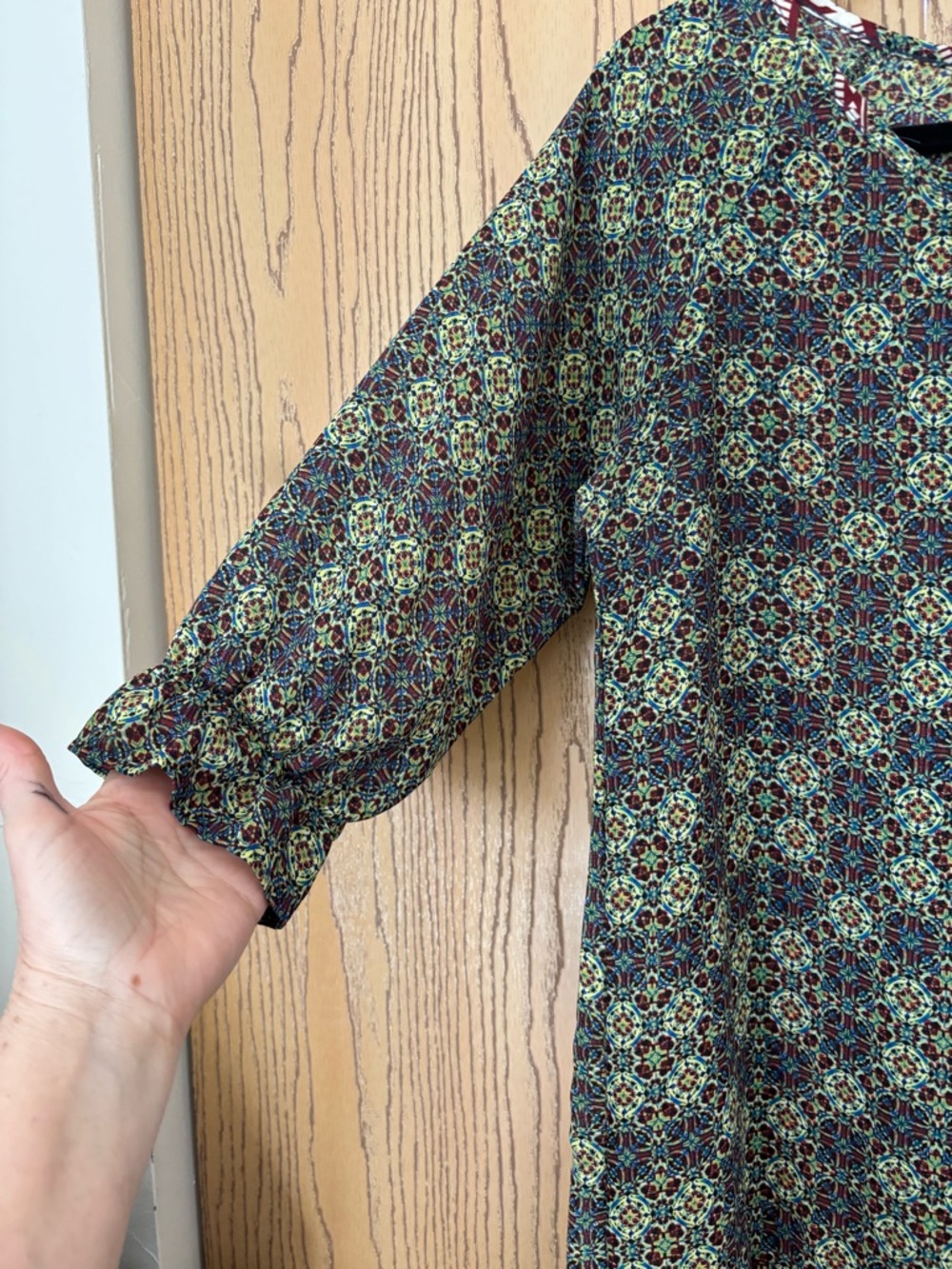 Earthbound Trading Co. abstract print pleated pullover casual dress. - Picture 5 of 8